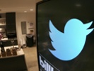 Twitter abandons Vine, announces layoffs