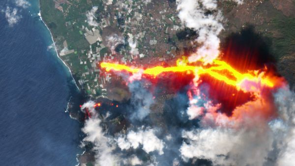 Satellites capture reinvigorated La Palma volcanic eruption