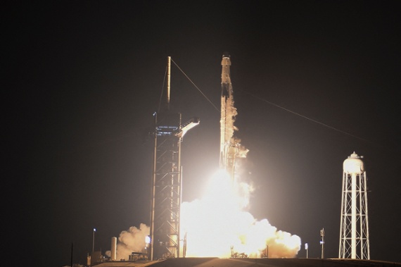 Watch SpaceX launch NASA experiment & satellite tonight