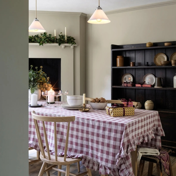 Tired of Red and Green? These Are the 5 Holiday Colors Designers Love for 2025