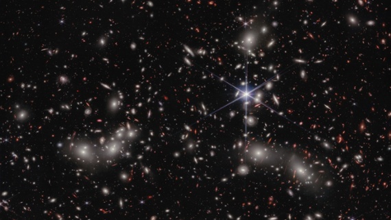Webb telescope opens Pandora's Cluster in stunning image