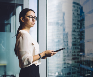 Dell Pro 14 Essential Dell Pro 15 Essential – Business-fähige Laptops mit unerlässlichen Sicherheits