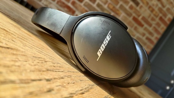 These Bose headphones are the best gift I've ever bought my wife, and this sale makes me want to buy a backup pair