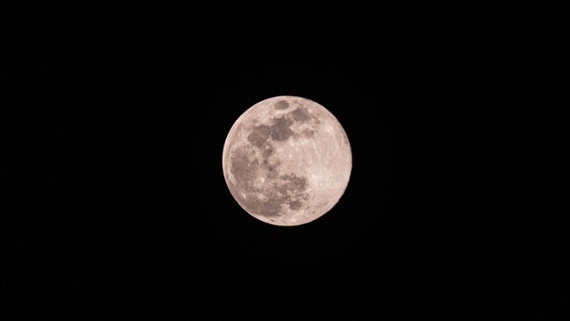 January Wolf Moon: 1st full moon of 2024 in photos