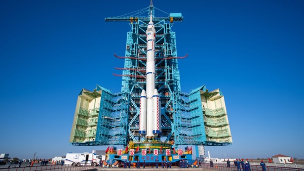 China rolls out rocket for Shenzhou-19 astronaut launch