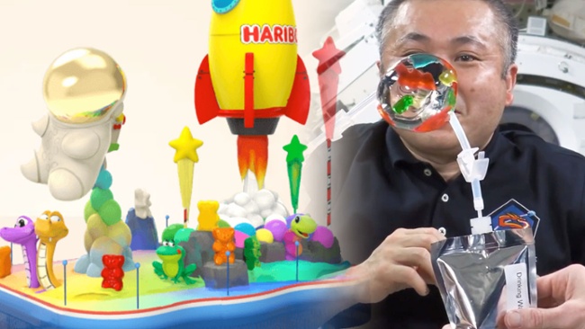 Haribo gummis blast off in Macy's Thanksgiving Day Parade