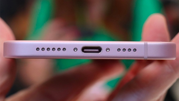 The USB-C choice for the iPhone 15 is insulting