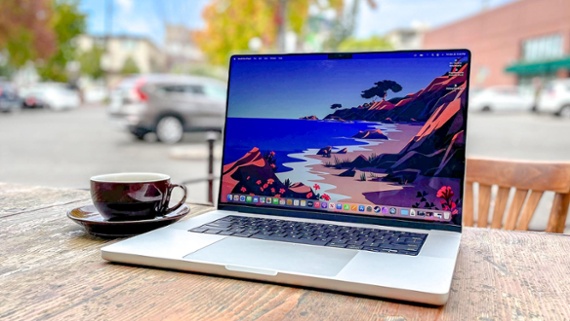 MacBook Pro M2 Max benchmarks just leaked — here's how it compares to M1 Max