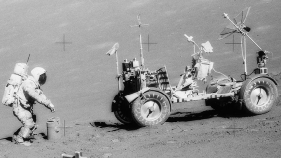 Archaeology on the moon: Preserving spaceflight artifacts