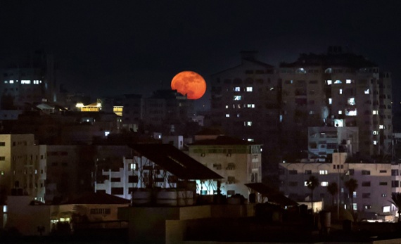 Super Flower Blood Moon 2022: This weekend's total lunar eclipse explained