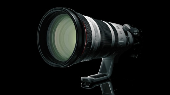 Canon is working on its first RF lens with a built-in teleconverter (report)