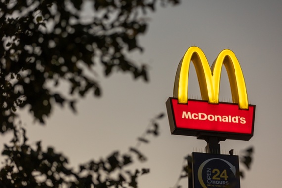 No major job loss from Calif.'s $20 fast-food wage