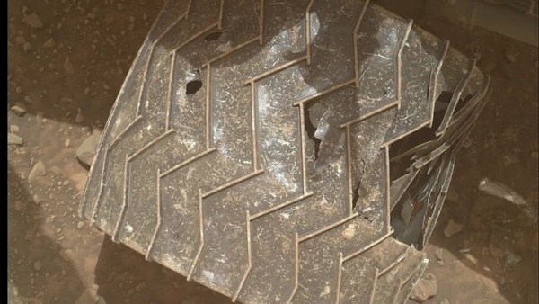 Curiosity Mars rover's wheels are more battered than ever