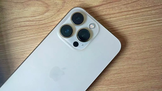 The iPhone 14 Pro is tipped to get a major camera upgrade
