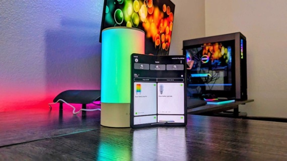 Razer Gamer Room: Somehow creating the best smart home lights