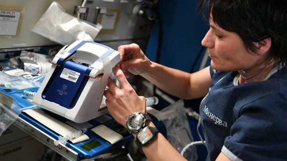 Handheld laser device can quickly diagnose astronaut health in space