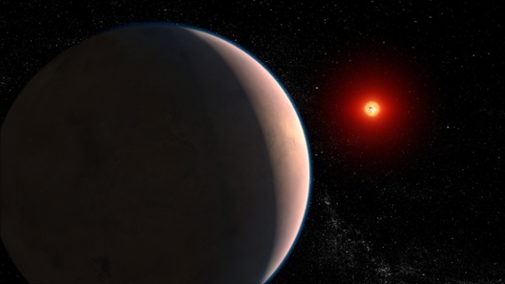 Webb telescope detects water vapor around alien planet