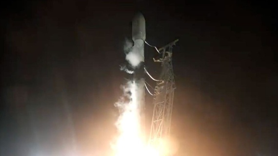 SpaceX Falcon 9 rocket launches for record-tying 19th time