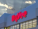 Hy-Vee, Takeoff Technologies to build automated MFCs