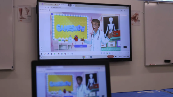 450 Displays Support Modern Learning
