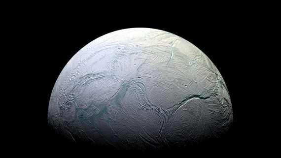 Life on Enceladus? Europe eyes astrobiology mission