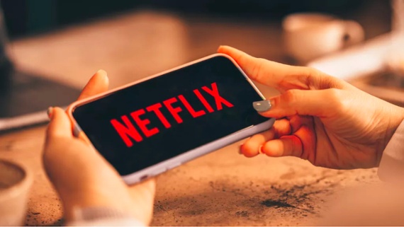 Netflix is rumored to be getting into live streaming