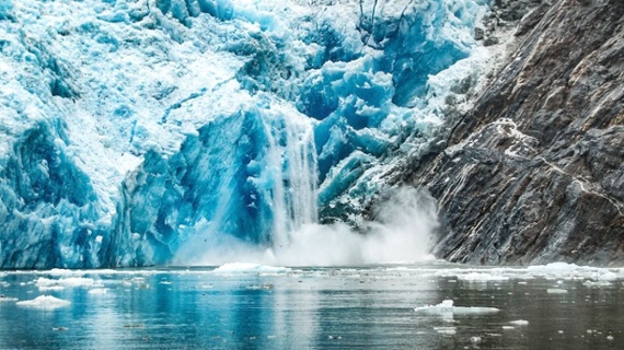 Never-before-seen microbes locked in glacier ice could spark a wave of new pandemics if released