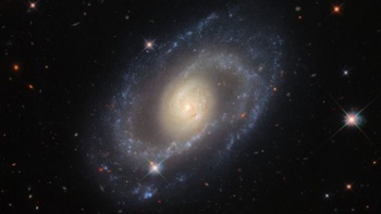 Hubble telescope traces a spiral galaxy to chart our universe's expansion