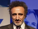 Chobani CEO: Be friendly, but not friends, with staff