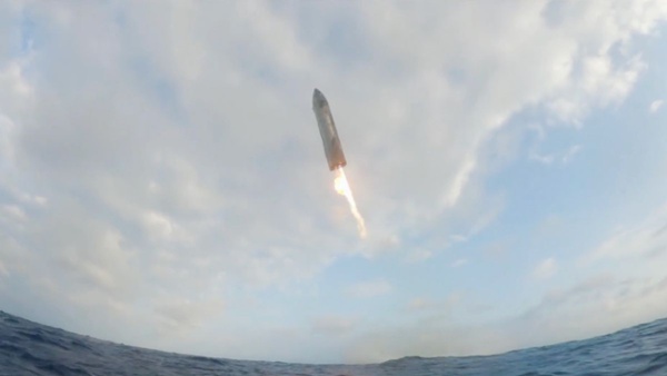 Watch SpaceX Starship flight 6 splash down in 'buoycam'