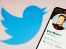 Suit accuses Twitter of bias against women in layoffs