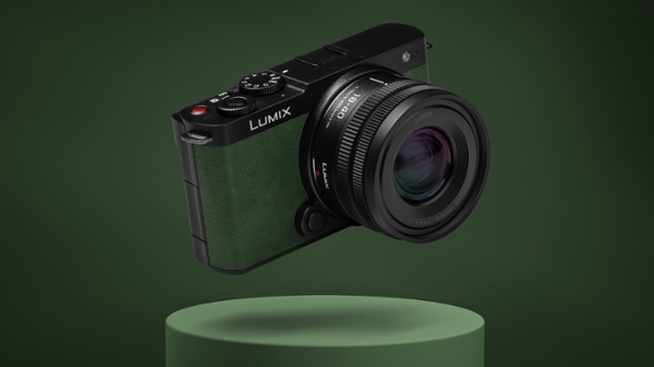 Panasonic announces the new full-frame Lumix S9
