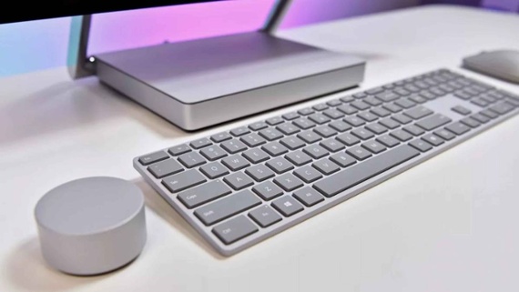 You can now buy Microsoft's (shockingly expensive) Copilot keyboard