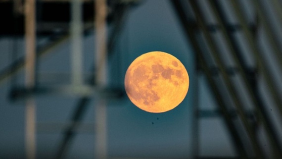 The last supermoon of 2023 wows stargazers world-wide