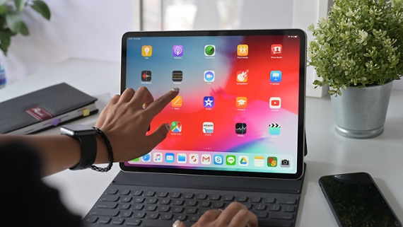 Apple's giant OLED iPad Pro is set to be super-speedy