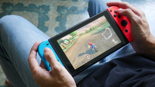 There are 2 ways to get cheap Nintendo Switch games but 1 might feel like a scam