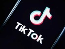 TikTok vows to fight ban while buyers line up