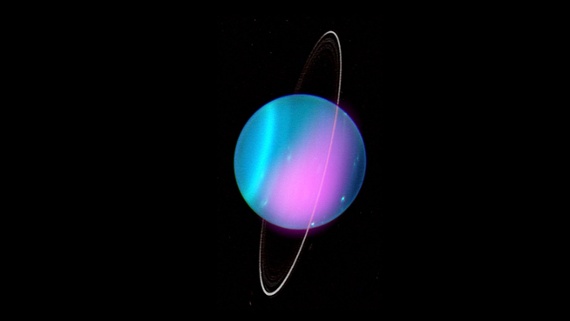 Mysterious dust ring around Uranus spotted in rediscovered Voyager 2 data