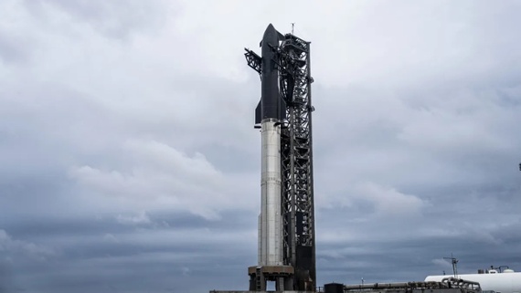 What time is SpaceX's Starship Flight 7 on Jan. 15?