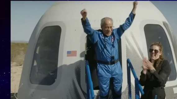 1st Black astronaut candidate exults after suborbital launch