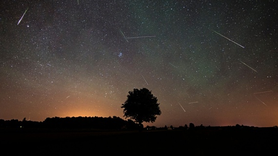 The Alpha-Centaurids meteor shower peaks tonight