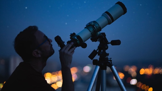 The best budget telescopes under $500 for 2023