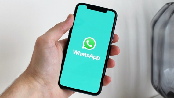 WhatsApp is going to let you react however you want