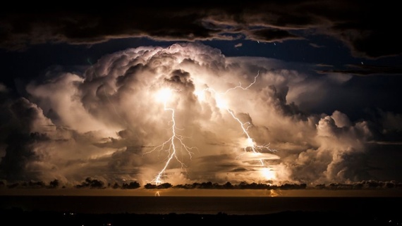 What if the speed of sound was as fast as the speed of light?