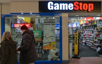 GameStop To Close 470 Stores By End of January