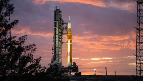 Artemis 1 moon rocket might still fly this week, NASA says