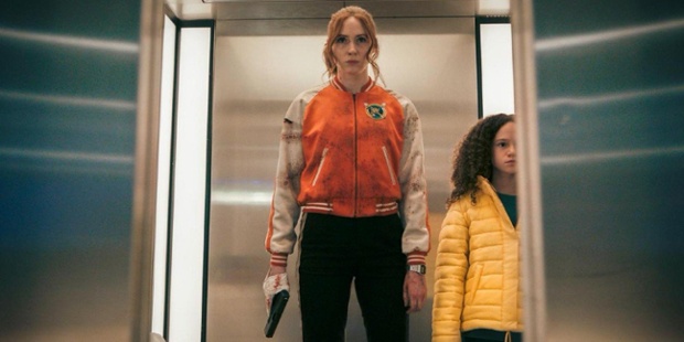 A Yellow Bag And A Library Kick Off New Gunpowder Milkshake Trailer, Karen Gillan's Marvel And Jumanji Action Follow-Up