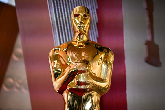 Use the Oscars to give a best leadership performance