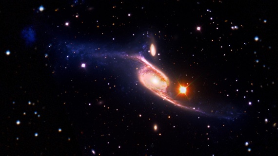 Largest known spiral galaxy in the universe (photo)