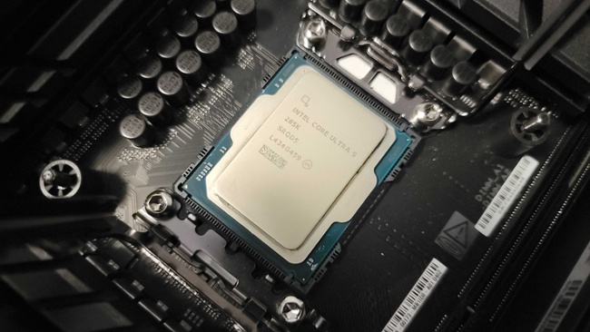 Intel Core Ultra 9 285K performance sees 6% improvement on Linux